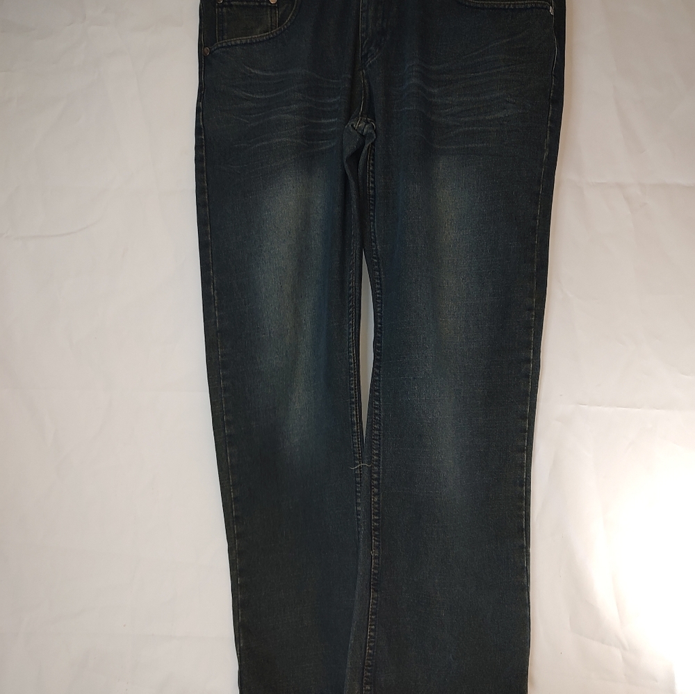 Blu Haze Men's 40 x 30 dark wash classic fit jeans
